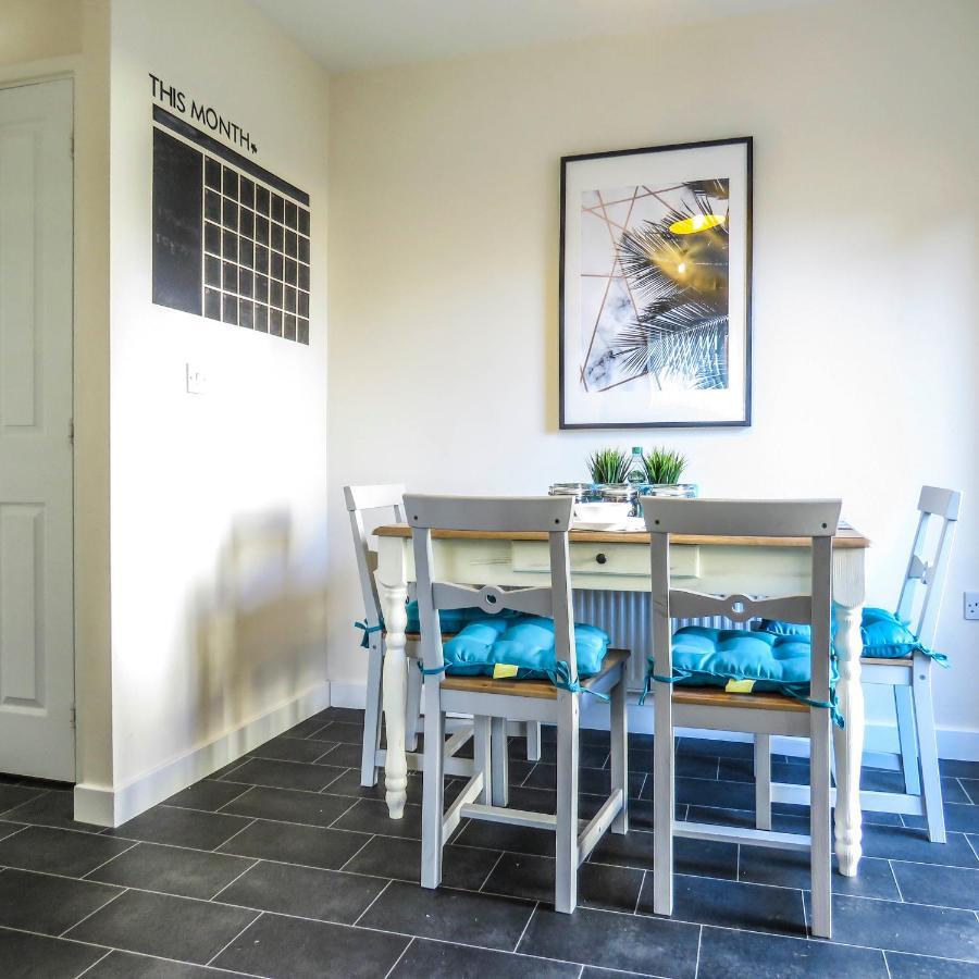Tudors Esuites 4 Bedroom House Driveway & Garden Birmingham Exteriör bild